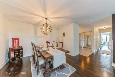 Dining - 5450 Astor Ln #418, Rolling Meadows, IL 60008 photo 1 of 1