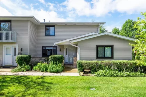 194 Duxbury Ct #C, Bloomingdale, IL 60108