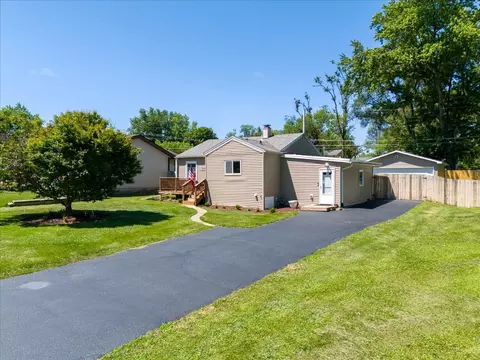 36896 N Helen Dr, Lake Villa, IL 60046