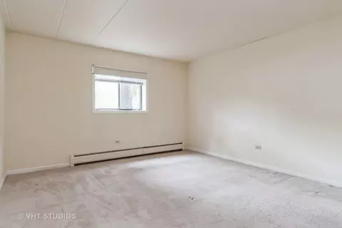 214 E Bailey Rd #B, Naperville, IL 60565 photo 7