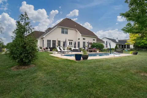 Exterior - 2001 Claremont, Normal, IL 61761 photo 8 of 10