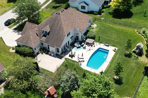View/Area - 2001 Claremont, Normal, IL 61761 photo 15 of 19