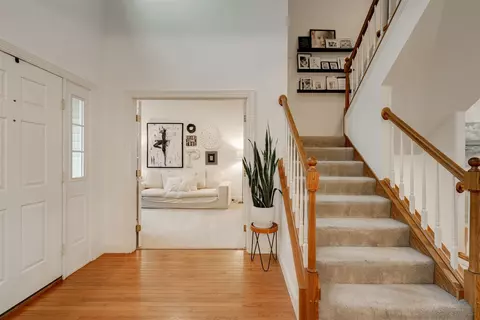 Entry Way - 2001 Claremont, Normal, IL 61761 photo 1 of 6