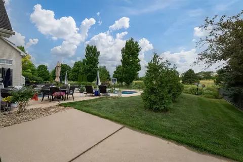 Exterior - 2001 Claremont, Normal, IL 61761 photo 2 of 10