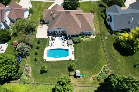 View/Area - 2001 Claremont, Normal, IL 61761 photo 10 of 19