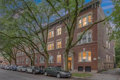 5052 S Blackstone Ave #1, Chicago, IL 60615