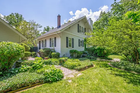 5 N311 Powis Rd, Wayne, IL 60184 photo 3