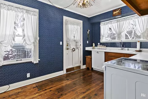 5 N311 Powis Rd, Wayne, IL 60184 photo 12