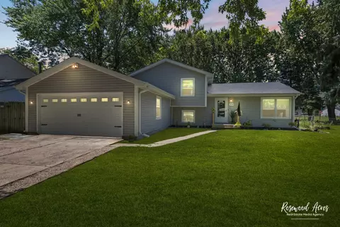 324 Anita Dr, Bourbonnais, IL 60914