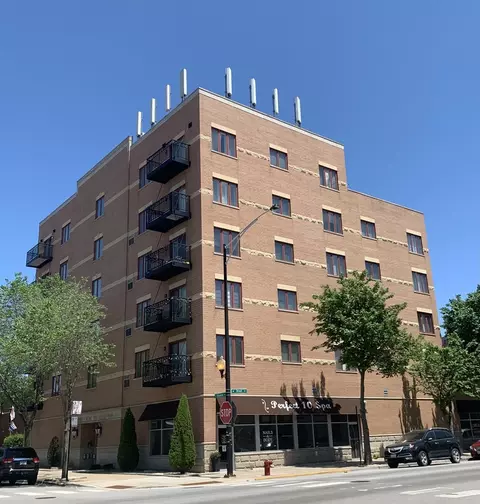 3041 S Shields Ave #201, Chicago, IL 60616