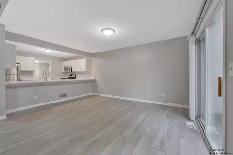 Living - 3103 River Birch Ct, Mchenry, IL 60051 photo 1 of 2