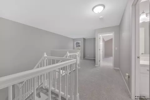 Entry Way - 3103 River Birch Ct, Mchenry, IL 60051 photo 1 of 1
