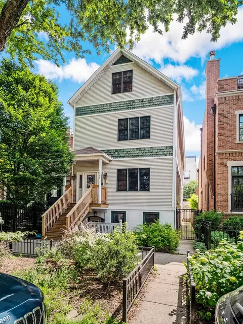 2451 N Janssen Ave #1, Chicago, IL 60614
