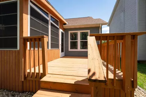 Exterior - 1317 Ogelthorpe Ave, Normal, IL 61761 photo 5 of 9