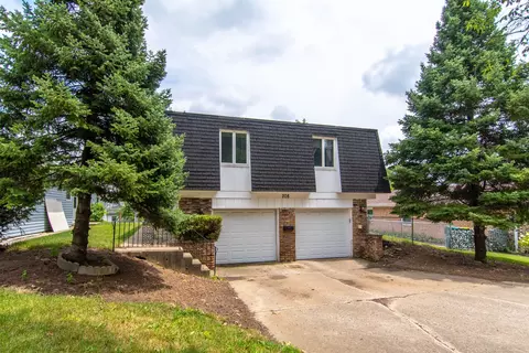 208 S Margaret St, Joliet, IL 60436