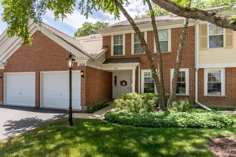 500 Loch Lomond Ln #D, Prospect Heights, IL 60070