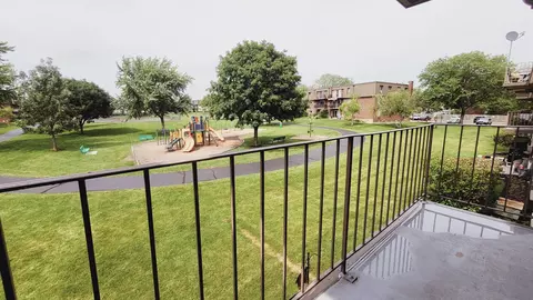 Exterior - 561 Fairway View Dr #2D, Wheeling, IL 60090 photo 1 of 1