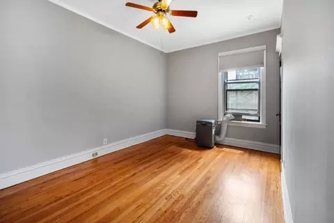 1637 E 53rd St #2, Chicago, IL 60615 photo 9