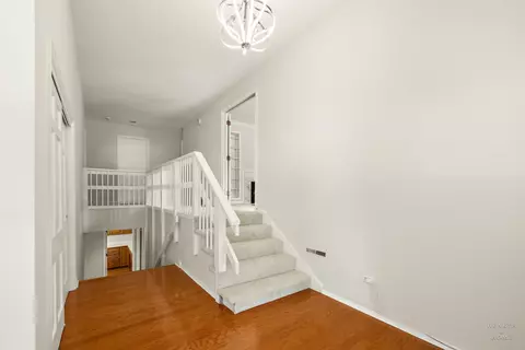 2921 Sterling Dr, Mchenry, IL 60050 photo 5