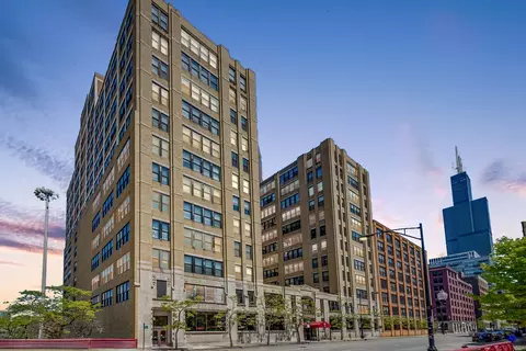 728 W Jackson Blvd #520, Chicago, IL 60661