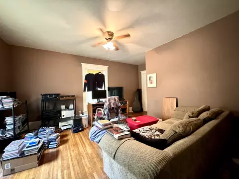 Living - 608 E Walnut St, Bloomington, IL 61701 photo 1 of 2