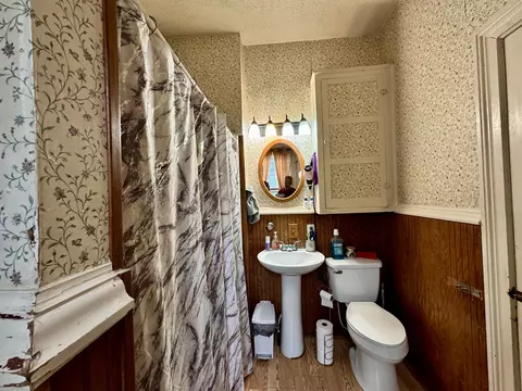 Bath - 608 E Walnut St, Bloomington, IL 61701 photo 2 of 2