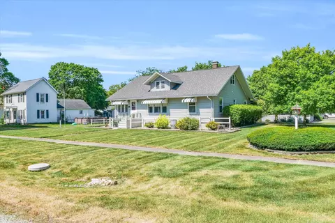 Other - 123 N Crossley St, Melvin, IL 60952 photo 1 of 10