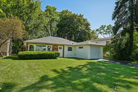 2905 Lexington Dr, Hazel Crest, IL 60429 photo 3