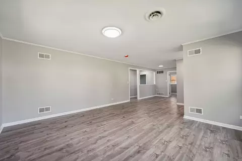 2905 Lexington Dr, Hazel Crest, IL 60429 photo 7