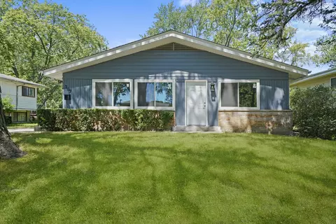 307 Winnebago St, Park Forest, IL 60466