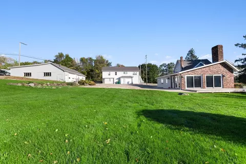 3605 Riverside Dr, Johnsburg, IL 60051