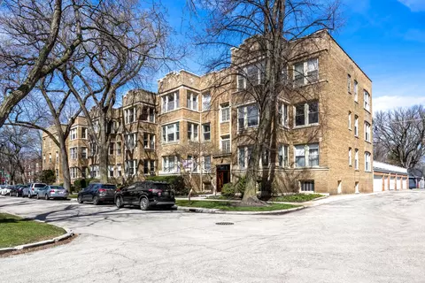 721 Simpson St #2, Evanston, IL 60201