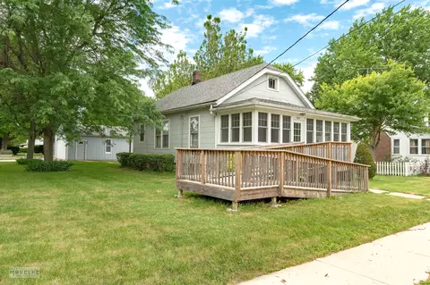 609 State St, Yorkville, IL 60560