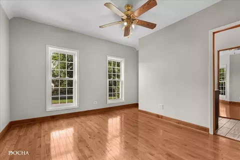 702 Congdon Ave, Elgin, IL 60120 photo 16
