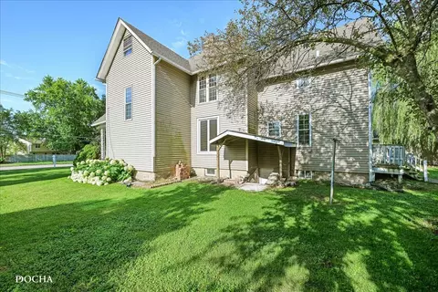 702 Congdon Ave, Elgin, IL 60120 photo 27