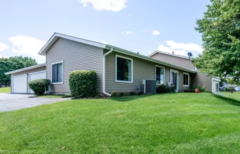 603 Devonshire Ct #A, Mchenry, IL 60050 photo 6