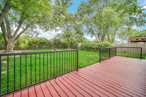 1260 Campbell Ln, Hoffman Estates, IL 60169 photo 19