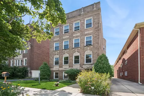 2061 W Farwell Ave #G, Chicago, IL 60645