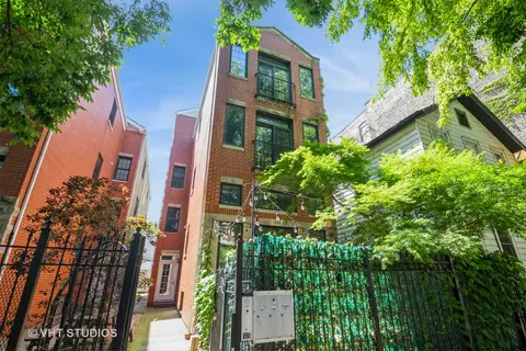 1444 N Cleveland Ave #2, Chicago, IL 60610