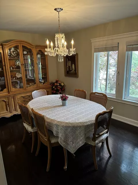8 S S030 S Vine St, Burr Ridge, IL 60527 photo 9
