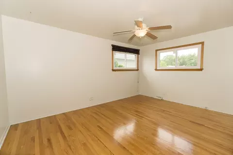 Bedroom - 109 S Highview Ave, Addison, IL 60101 photo 1 of 6