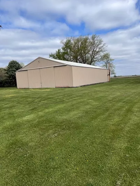 1685 W Mine Rd, Mazon, IL 60444 photo 17