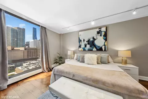 Bedroom - 100 E Bellevue Pl #16B, Chicago, IL 60611 photo 2 of 6