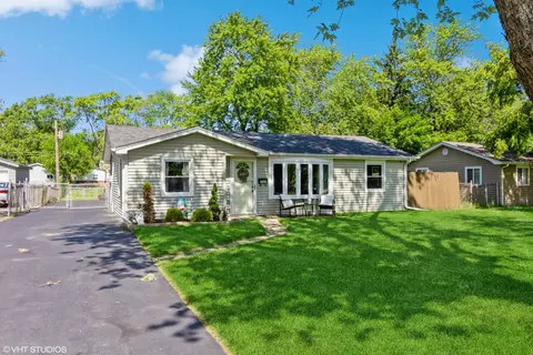 3526 John St, Steger, IL 60475