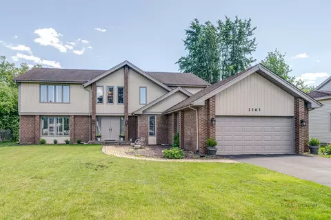 1161 Glenwood Ln, Hoffman Estates, IL 60010