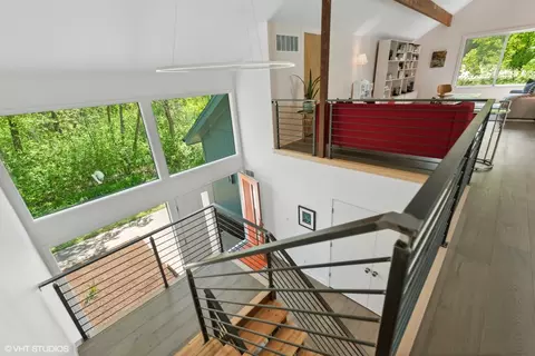 Entry Way - 1040 Hoffman Ln, Riverwoods, IL 60015 photo 4 of 5
