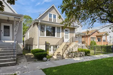 2816 S 50th Ave, Cicero, IL 60804