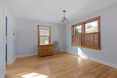 910 Center St, Mchenry, IL 60050 photo 9