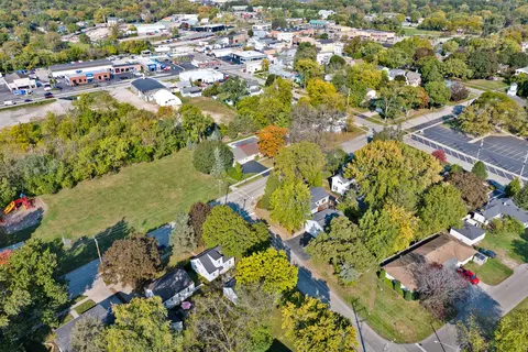 910 Center St, Mchenry, IL 60050 photo 22