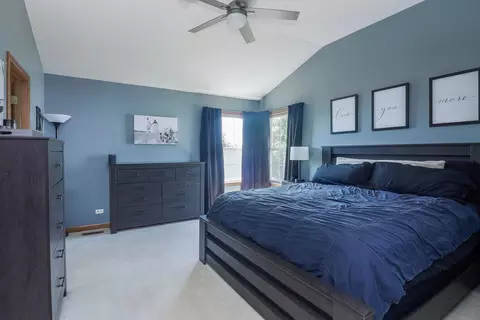 Bedroom - 160 Dallas Dr, Bartlett, IL 60103 photo 1 of 2
